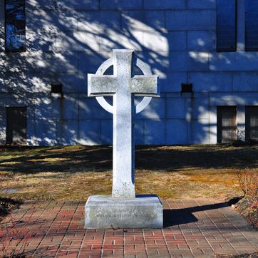 Statue at Harleigh Cemetery